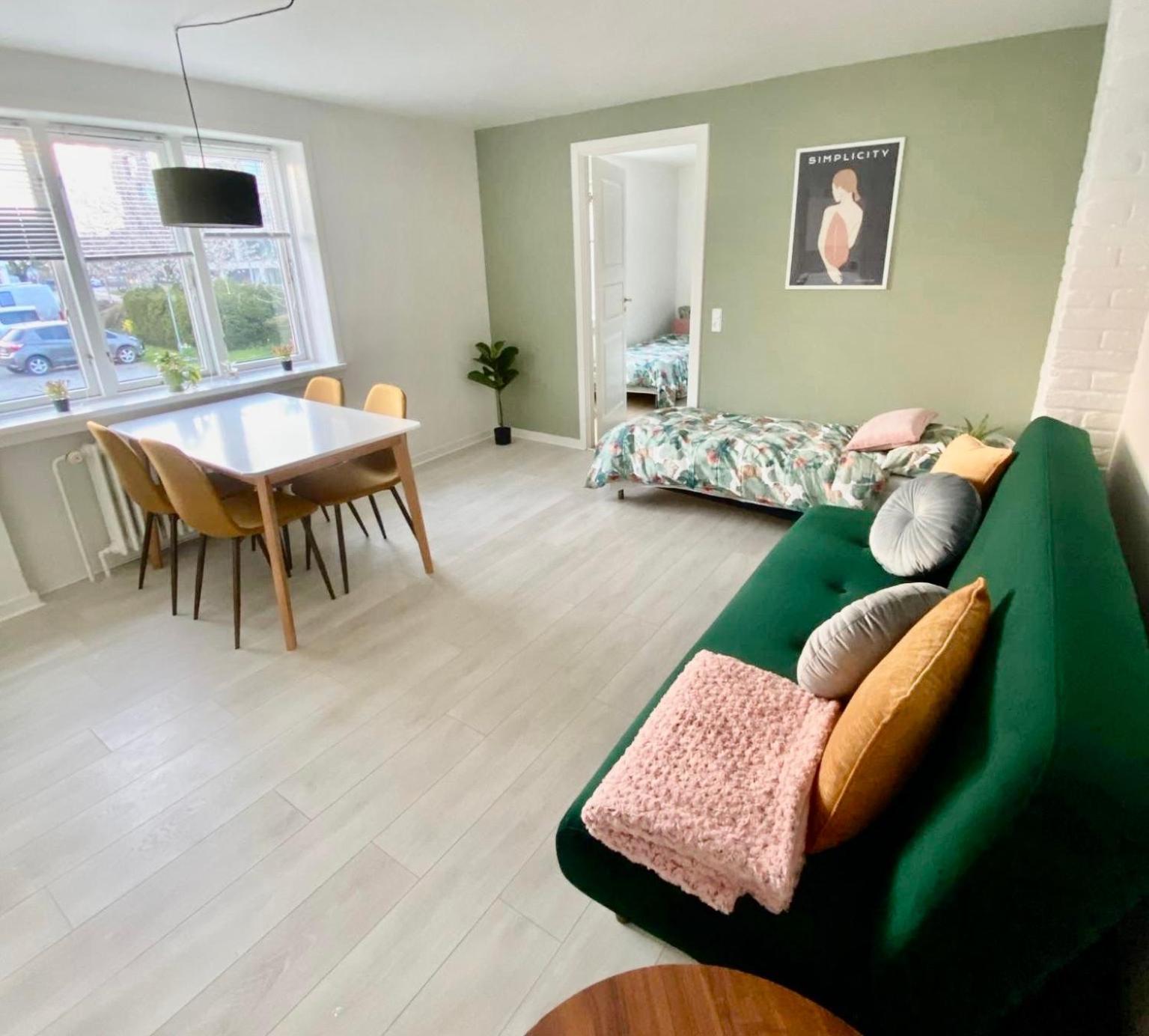 5 Minute Walk To Lego House - 50M2 Cozy Apartment- D Unit Billund Exteriör bild