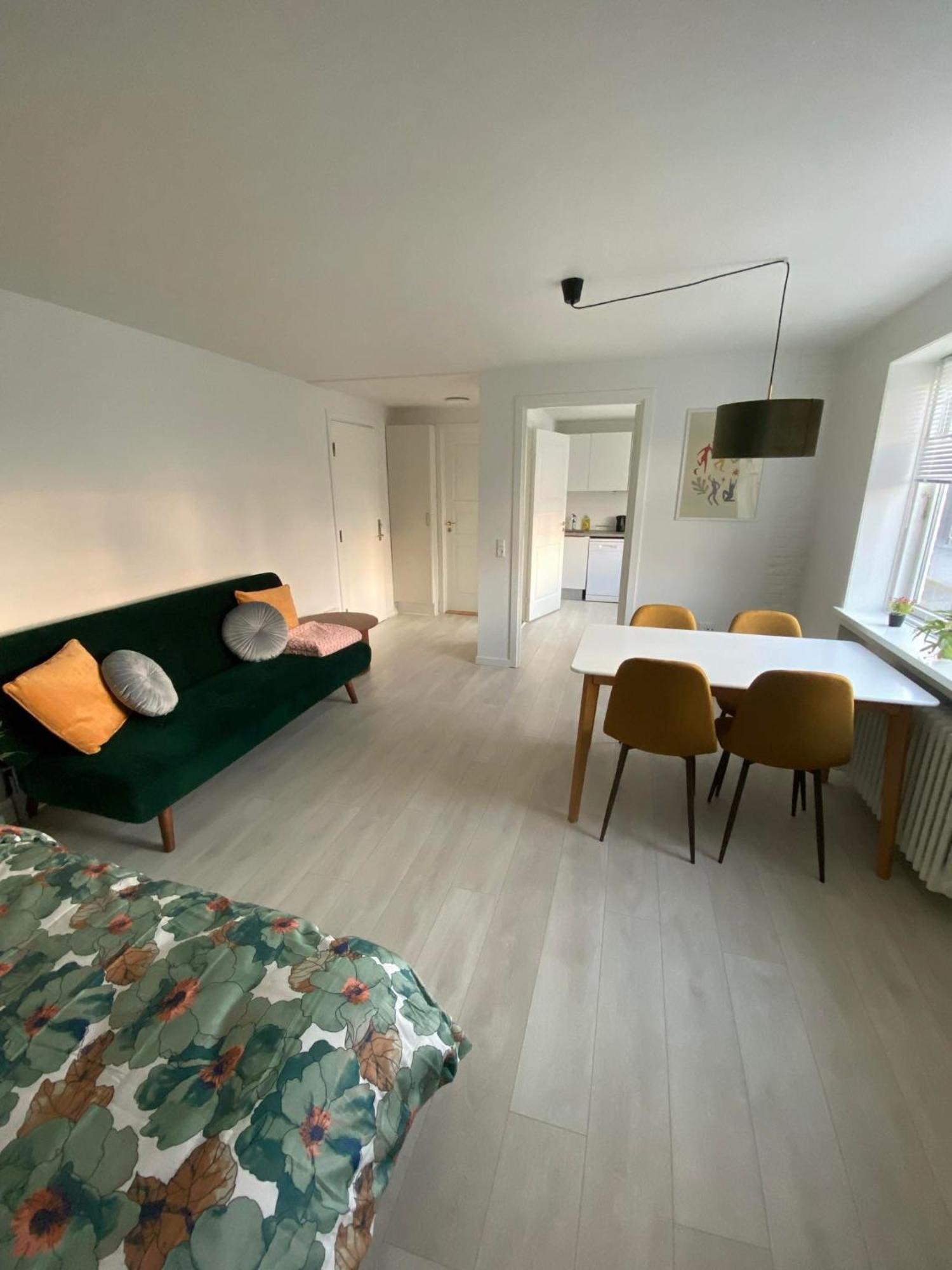 5 Minute Walk To Lego House - 50M2 Cozy Apartment- D Unit Billund Exteriör bild