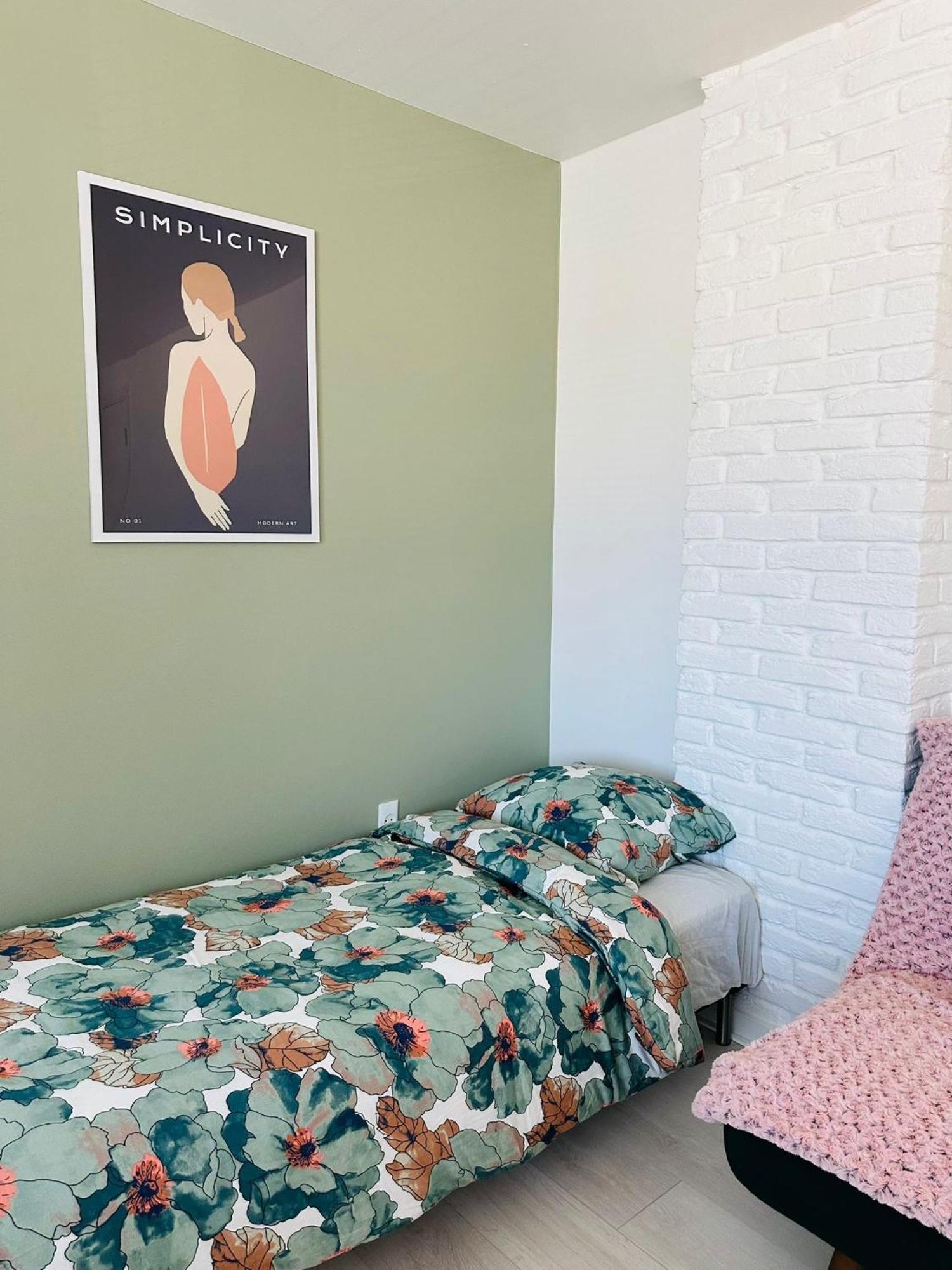 5 Minute Walk To Lego House - 50M2 Cozy Apartment- D Unit Billund Rum bild